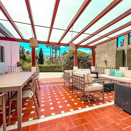 Villa Abanicos By *